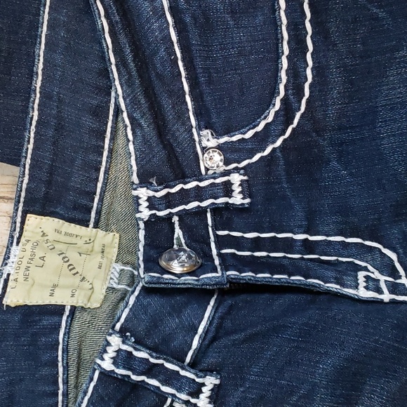 LA Idol Jean Capri - Picture 6 of 8